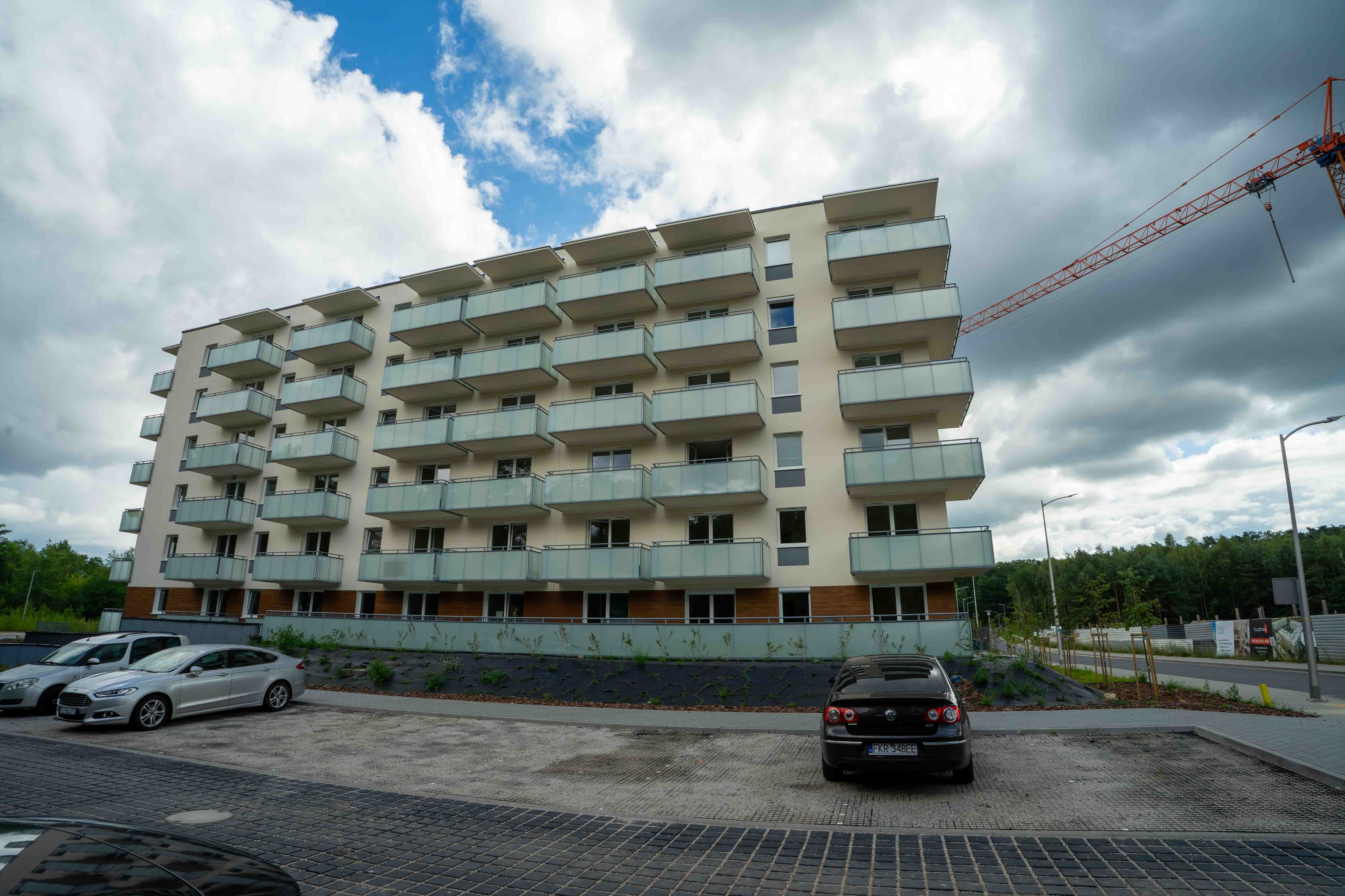 Budynek Leśny Dwór II — widok od strony ulicy